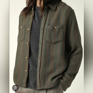 Corrido Sawtooth Shirt Button Up Two Chest Pocket Olivia Green Size Medium NEW
